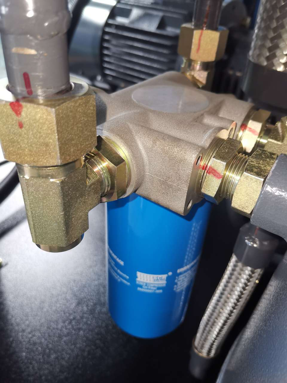 冷却系统和油路系统